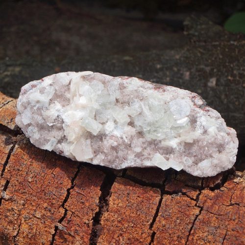 Alternative view of 粉魚眼石