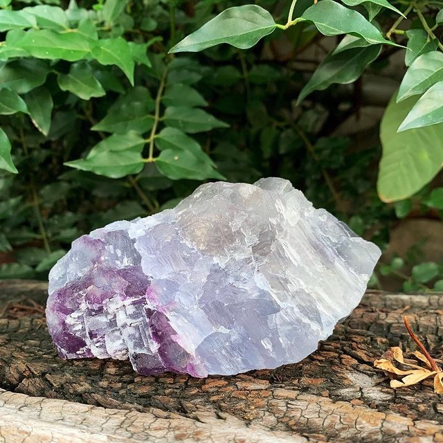 絕美三色螢石原礦:圖片 2