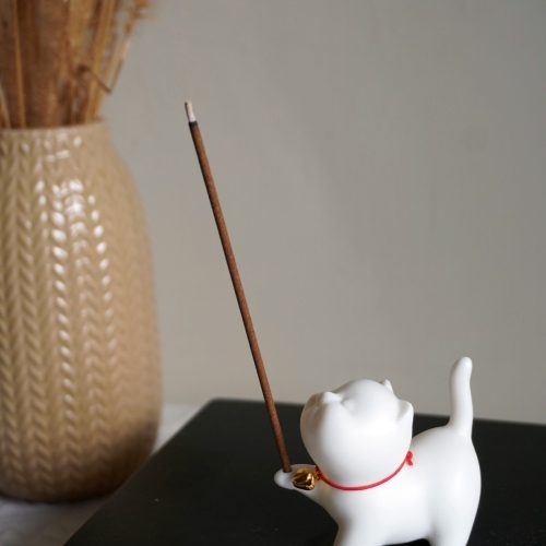 Alternative view of 俏皮貓香座