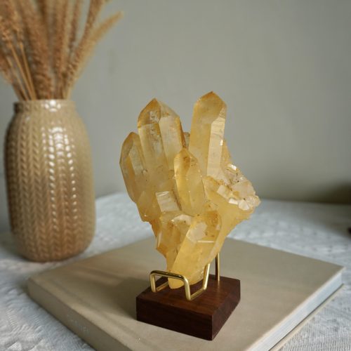 黃金色喜馬拉雅水晶