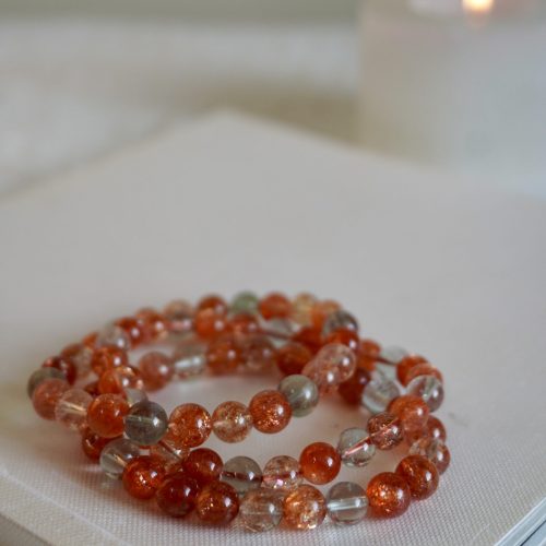 Alternative view of 高品阿魯沙金太陽手串