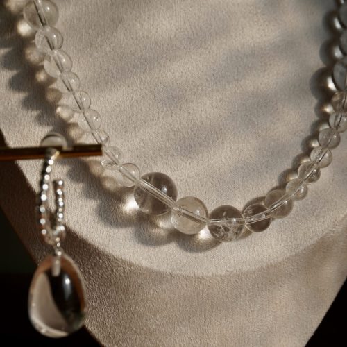 夏日水晶系列 陽光下的夢幻泡泡白水晶項鍊🫧