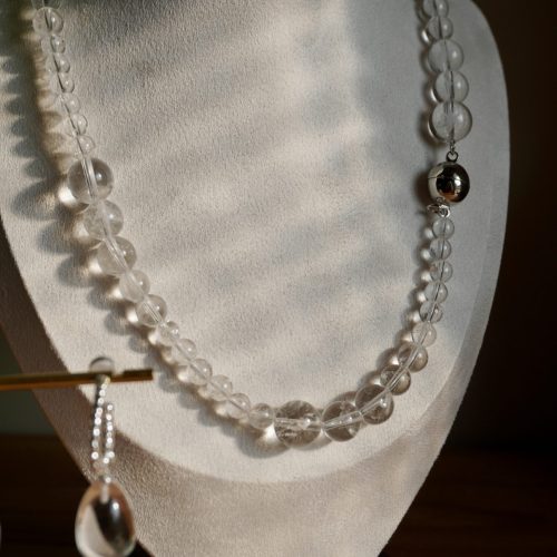 Alternative view of 夏日水晶系列 陽光下的夢幻泡泡白水晶項鍊🫧