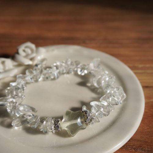 與眾不同的你 星星白水晶手串🌟